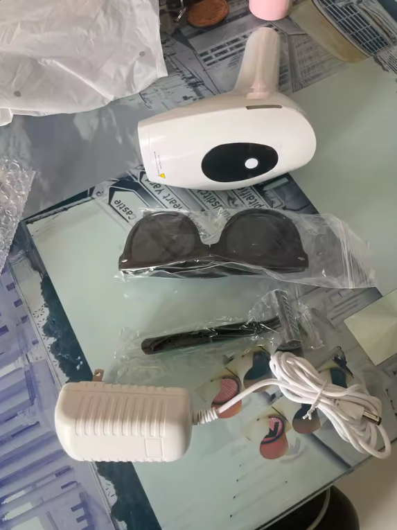 Essential IPL Handset